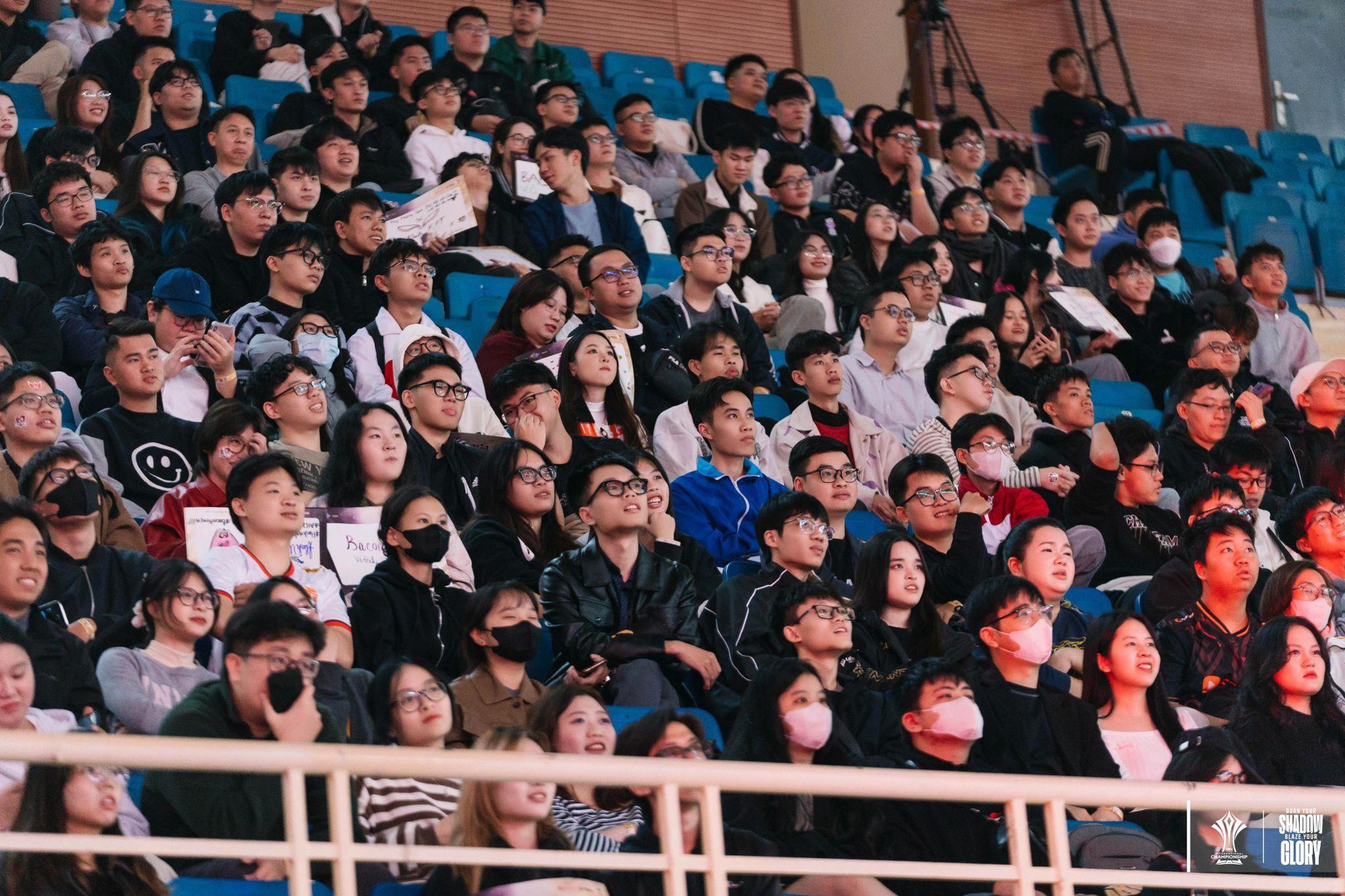 AIC 2025: Full Sense thẳng tiến chung kết tổng sau khi thắng Bacon Time với tỷ số 4-1 - Ảnh 1. AIC 2025: Full Sense thẳng tiến chung kết tổng sau khi thắng Bacon Time với tỷ số 4-1 - Ảnh 1.