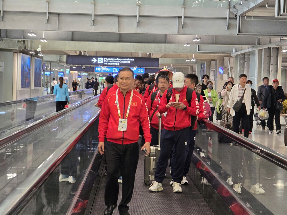 Đoàn Thể thao Việt Nam đã đến Thái Lan, dự lễ thượng cờ vào chiều 8/12 - Ảnh 1. Đoàn Thể thao Việt Nam đã đến Thái Lan, dự lễ thượng cờ vào chiều 8/12 - Ảnh 1.