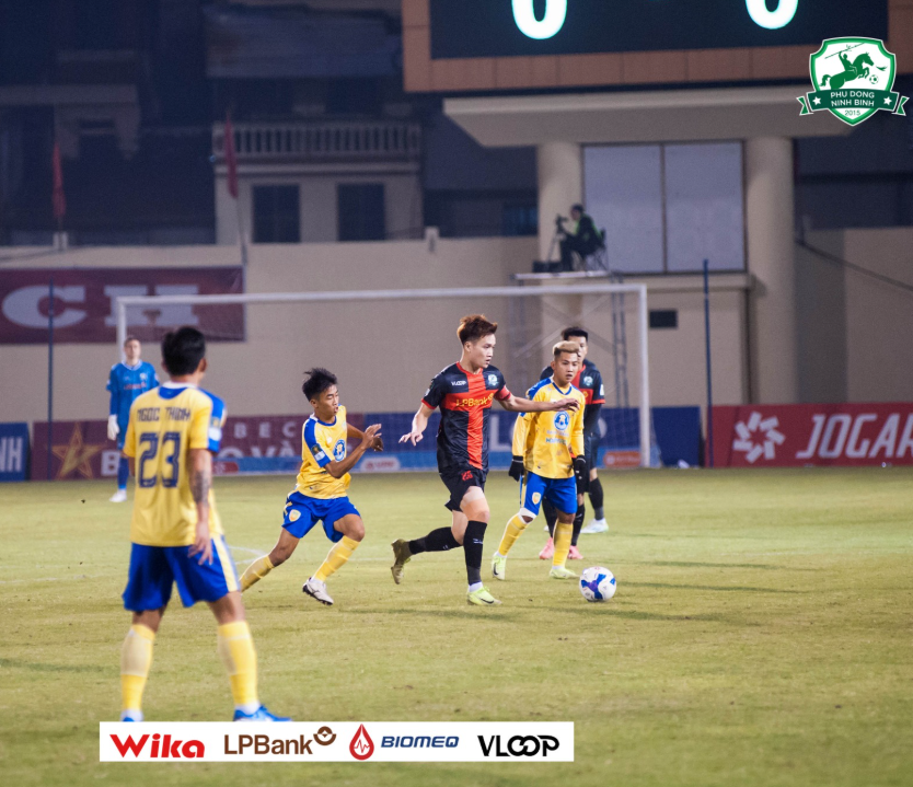 Tin nóng thể thao tối 11/2: Báo Nam Mỹ ngỡ ngàng về động thái của CLB V-League với Xuân Son; Supachok lên tiếng về cựu HLV V-League - Ảnh 3.