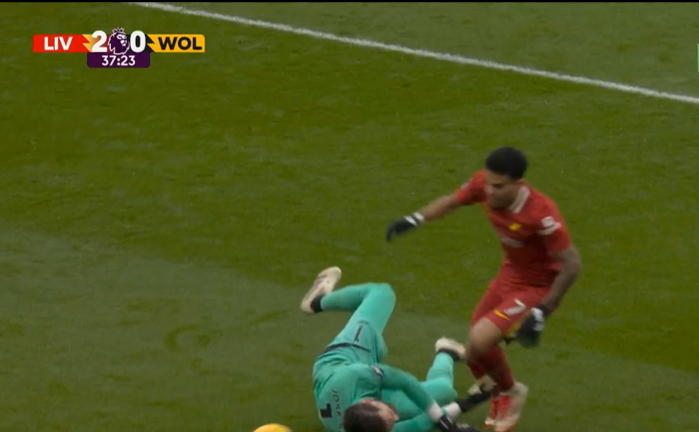 TRỰC TIẾP bóng đá Liverpool vs Wolves (2-0): Salah nhân đôi cách biệt - Ảnh 3.