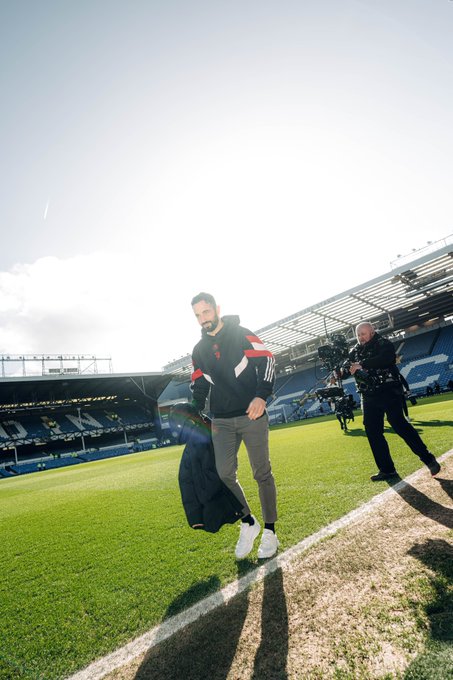 TRỰC TIẾP bóng đá Everton vs MU (0-0): Amorim đặt kỳ vọng vào Hojlund, Zirkzee - Ảnh 2.