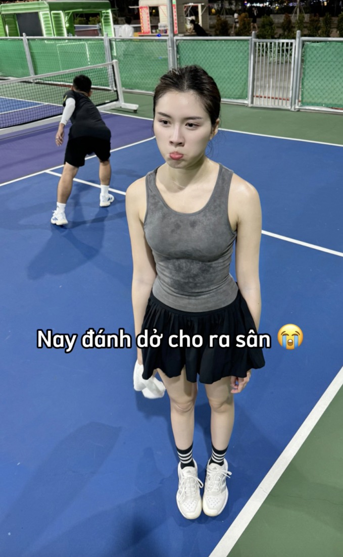 Nữ MC nổi tiếng gây bão khi nói về mặt trái của chơi pickleball, lý do khiến chơi hoài mà chưa có người yêu - Ảnh 1.