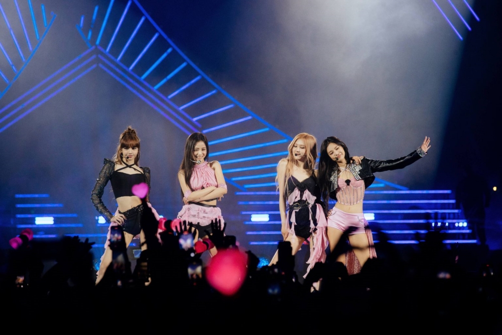 Sắp trở lại với world tour 2025, tại sao Blackpink không tan rã sau 7 năm như 'lời nguyền' của K-pop? - Ảnh 2.