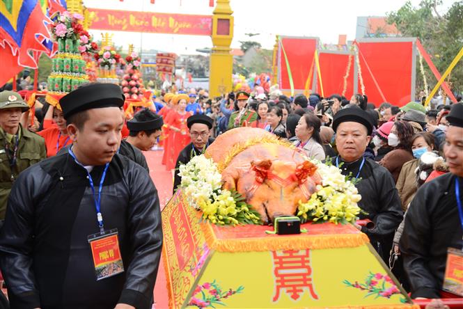 Bộ VHTTDL: 'Không tổ chức lễ hội tràn lan, gây lãng phí' - Ảnh 1.