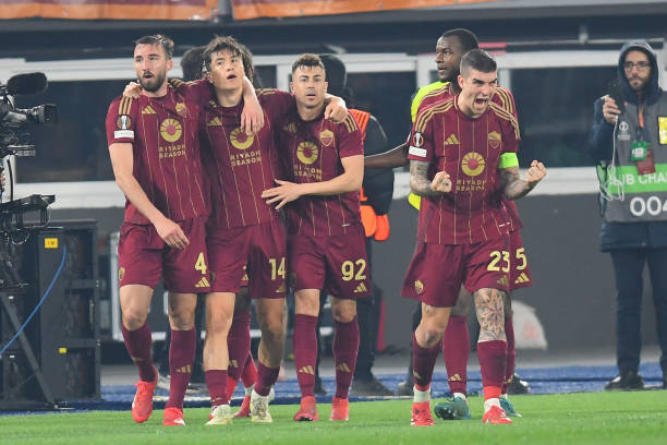 Roma sẽ đánh bại Cagliari trên sân nhà?