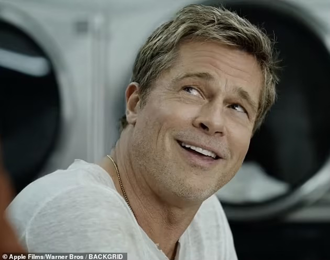 Người hâm mộ Brad Pitt &quot;sởn da gà&quot; trước trailer đầu tiên của &quot;F1&quot; đầy cảnh gợi cảm và đua xe nghẹt thở - Ảnh 3.