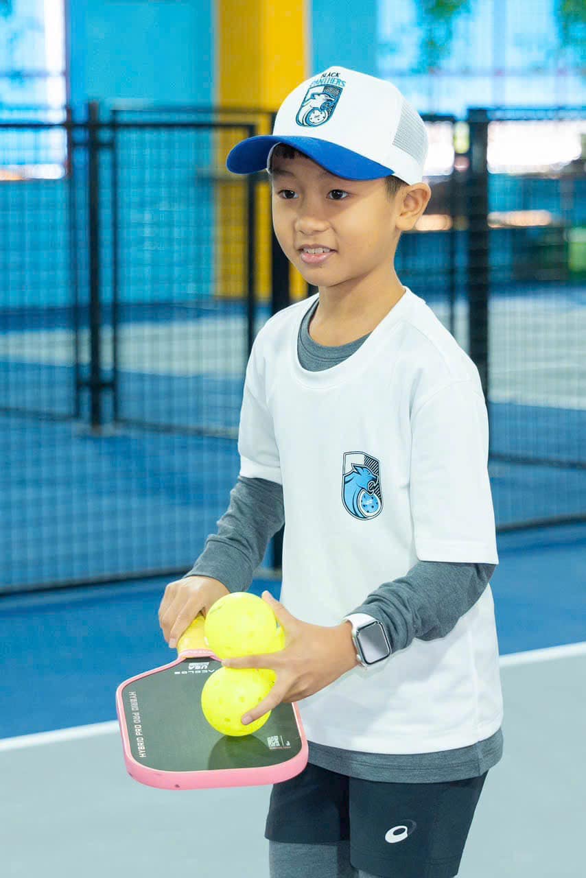 Tài năng nhí U10 gây sốt làng pickleball Việt Nam khi bắt cặp với ngôi sao quốc tế - Ảnh 3.