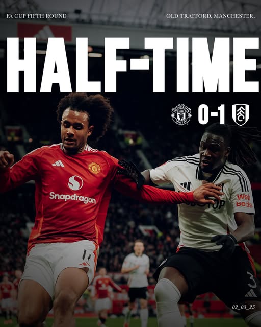 TRỰC TIẾP bóng đá MU vs Fulham (0-1): Calvin Bassey bất ngờ mở tỷ số, MU lại một lần nữa bị dẫn bàn - Ảnh 2.