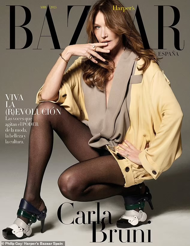 Carla Bruni hiện diện đầy mê hoặc trên bìa &quot;Harper's Bazaar Tây Ban Nha&quot; - Ảnh 2.