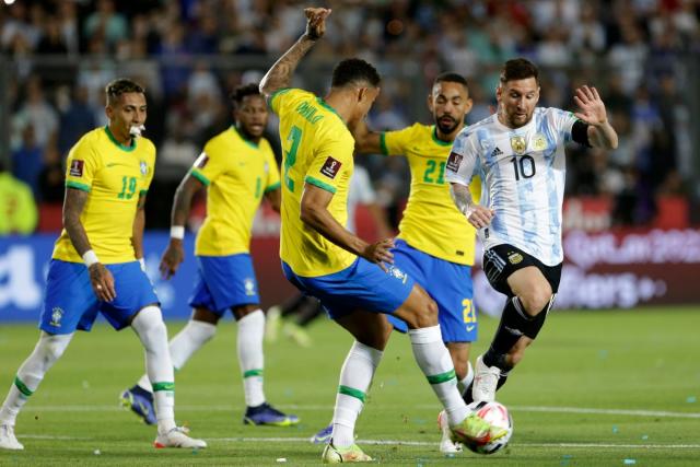 Trực tiếp bóng đá: Argentina vs Brazil