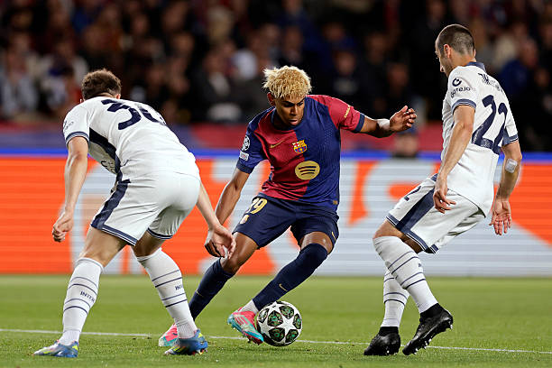 Yamal rực sáng trong trận Barca hòa Inter Milan 3-3 ở bán kết lượt đi cúp C1 Yamal rực sáng trong trận Barca hòa Inter Milan 3-3 ở bán kết lượt đi cúp C1
