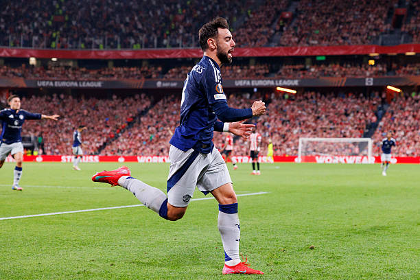 Bruno Fernandes lập cú đúp, giúp MU hạ chủ nhà Bilbao 3-0 ở bán kết lượt đi cúp C2 Châu Âu Bruno Fernandes lập cú đúp, giúp MU hạ chủ nhà Bilbao 3-0 ở bán kết lượt đi cúp C2 Châu Âu