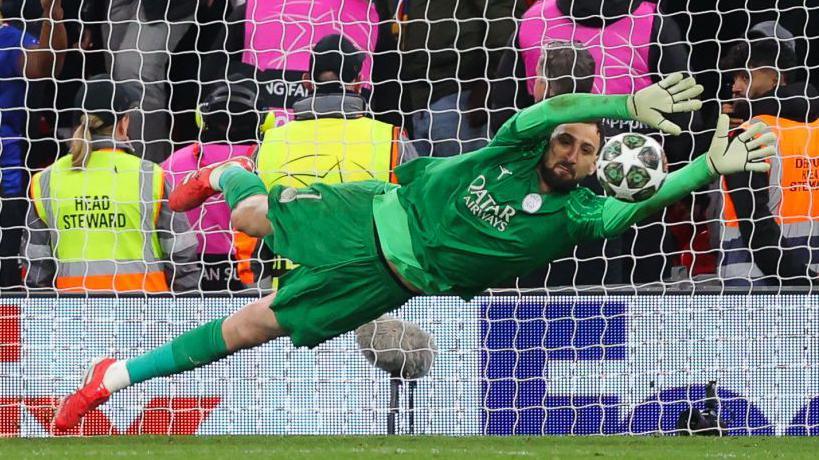 Tin chuyển nhượng ngày 10/5: MU bị chặn đứng, Arsenal nhắm sao 100 triệu của Real - Ảnh 4. Donnarumma: PSG