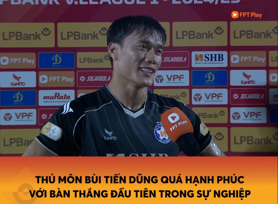 Thủ môn Bùi Tiến Dũng: ‘Đây là bàn thắng cả đời tôi không quên, sẽ kể lại nếu con trai sau này có hỏi' - Ảnh 1.
