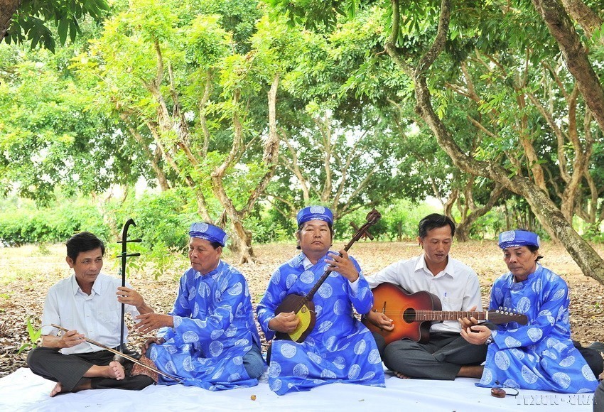 Để đờn ca tài tử luôn là sản phẩm du lịch hấp dẫn ở vùng đất phương Nam - Ảnh 1.