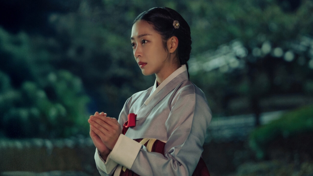 "Dear Hongrang": Phim Hàn cổ trang hứa hẹn thu hút khán giả Netflix tháng 5 này - Ảnh 2. "Dear Hongrang": Phim Hàn cổ trang hứa hẹn thu hút khán giả Netflix tháng 5 này - Ảnh 2.