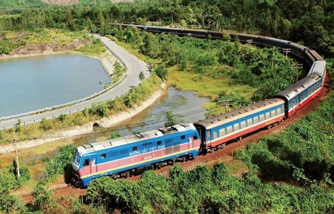 Triển khai các nhiệm vụ để khởi công tuyến đường sắt Lào Cai - Hà Nội - Hải Phòng trong tháng 12/2025 - Ảnh 1. Triển khai các nhiệm vụ để khởi công tuyến đường sắt Lào Cai - Hà Nội - Hải Phòng trong tháng 12/2025 - Ảnh 1.