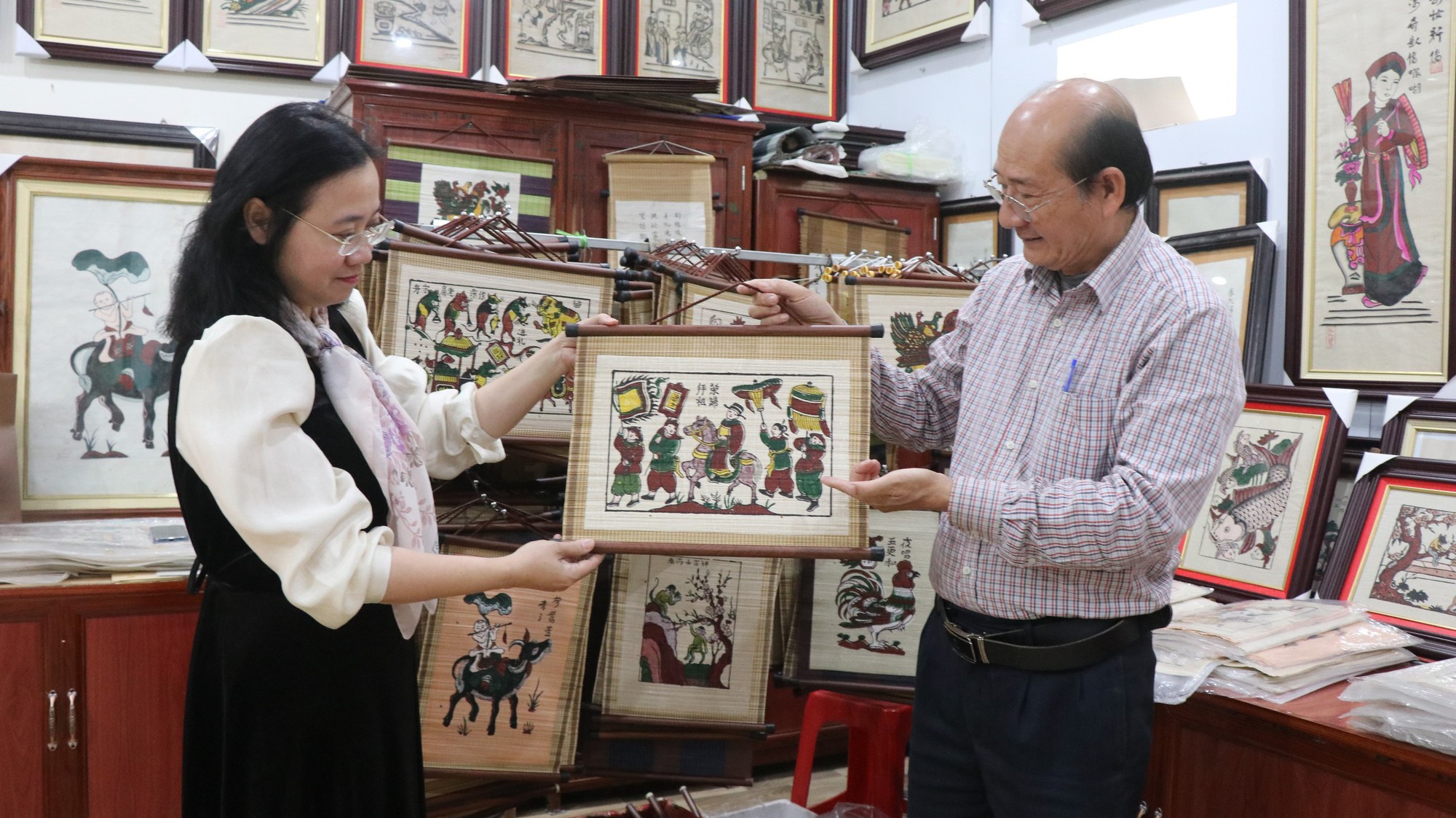 Phát triển du lịch cộng đồng với sản phẩm tranh dân gian Đông Hồ