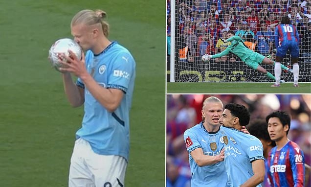 Guardiola bối rối khi Haaland nhường đồng đội đá 11m ở chung kết Cúp FA - Ảnh 1.