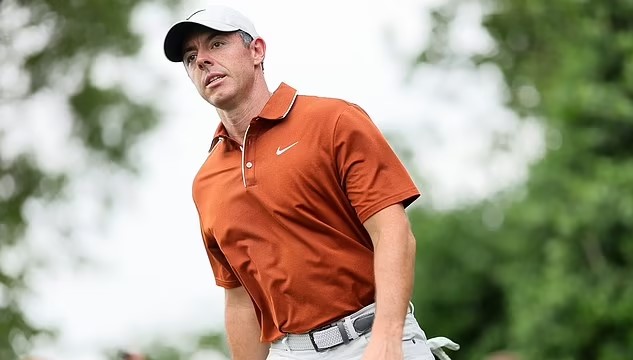 Tay golf vô địch Masters mờ nhạt tại PGA Championship, im lặng sau lùm xùm phạm luật - Ảnh 1.