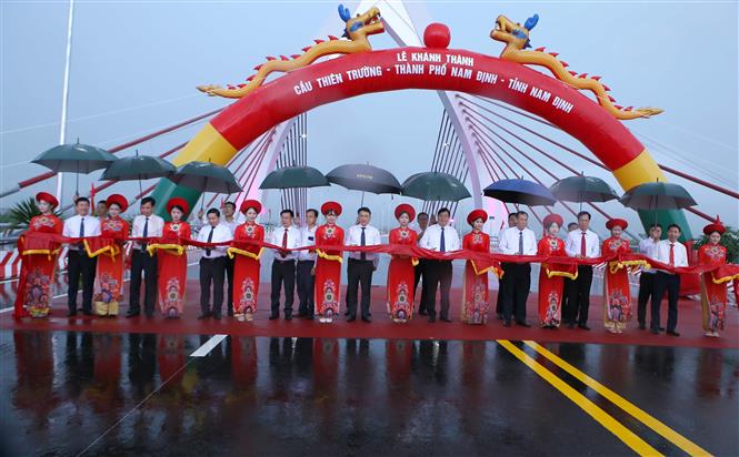 Khởi công, khánh thành nhiều công trình chào mừng Ngày sinh Chủ tịch Hồ Chí Minh - Ảnh 3.