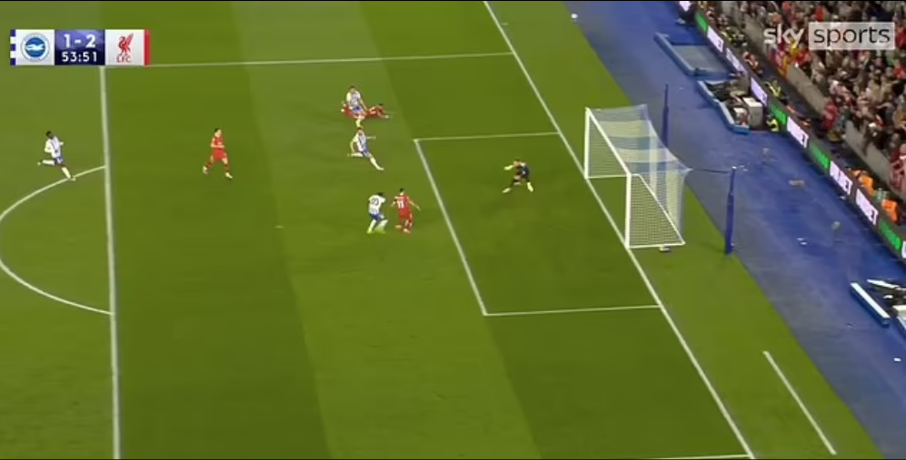 Liverpool thua ngược Brighton, Salah bỏ lỡ cơ hội ghi bàn không thể tin nổi - Ảnh 2.