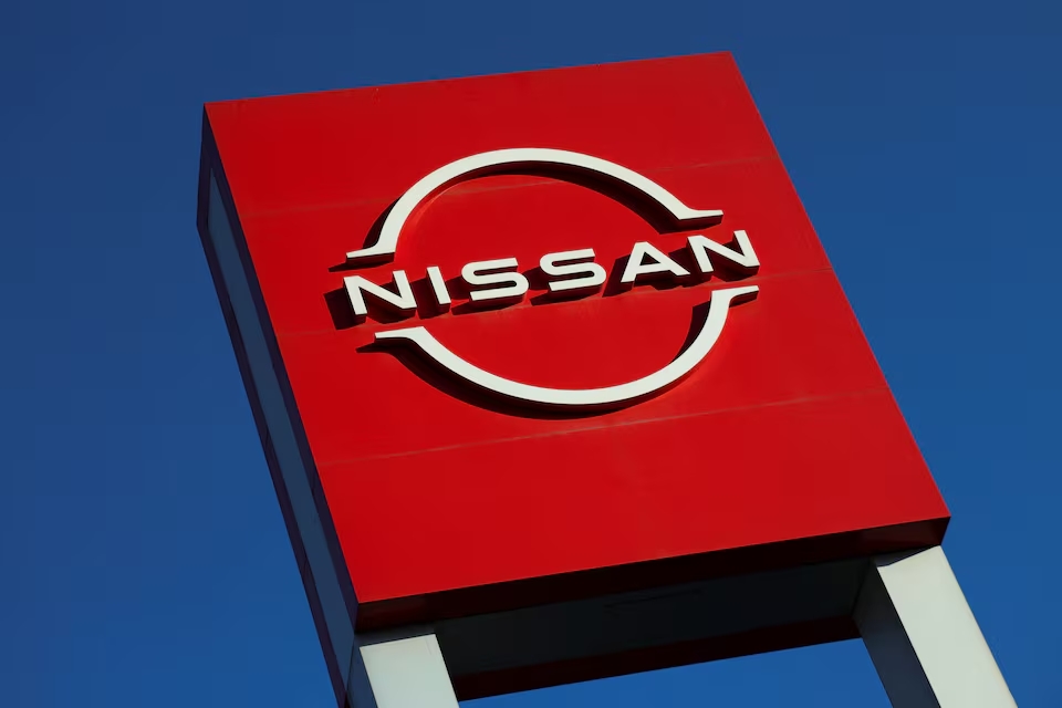 Nissan có thể đóng cửa 2 nhà máy tại Nhật và 7 nhà máy tại nước ngoài - Ảnh 1.