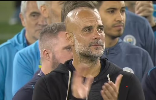 Lễ chia tay xúc động của De Bruyne, Guardiola rơi nước mắt khi một loạt huyền thoại Man City nói lời tri ân - Ảnh 5.