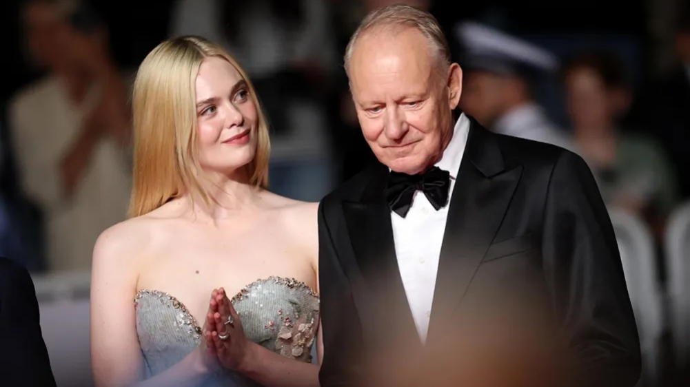 Cannes 2025: "Sentimental Value" của Elle Fanning gây ấn tượng mạnh với tràng pháo tay 19 phút