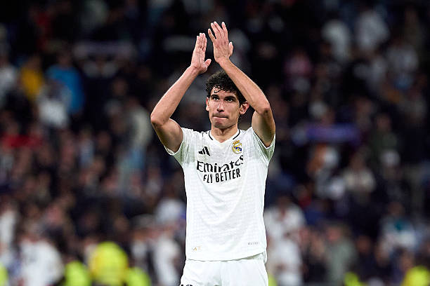 Real Madrid sắp chia tay trung vệ Jesús Vallejo