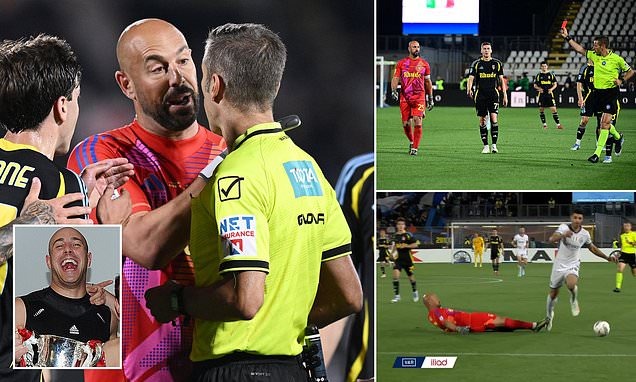 Thủ môn vô địch World Cup và EURO khép lại sự nghiệp với thẻ đỏ ở trận cuối cùng - Ảnh 2.