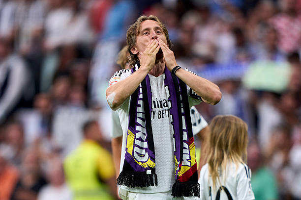 Modric xúc động chia tay Real Madrid sau 13 năm Modric xúc động chia tay Real Madrid sau 13 năm