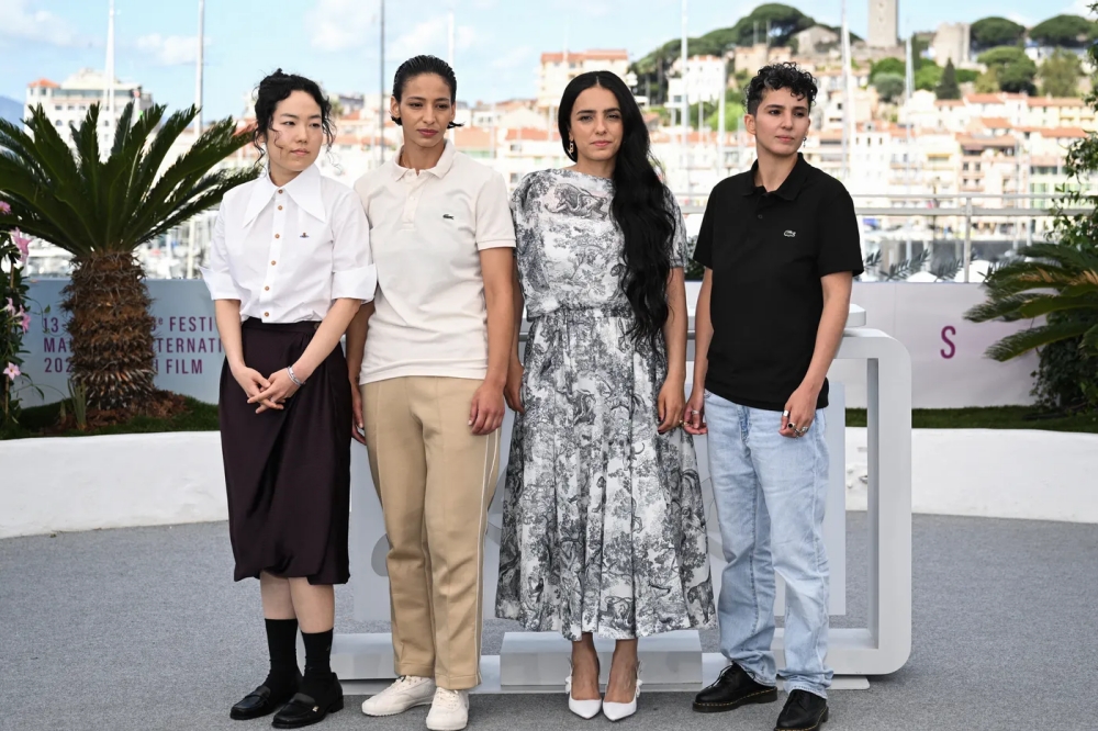 Nadia Melliti: Nữ diễn viên trẻ người Pháp bùng nổ tại Cannes 2025 - Ảnh 3.