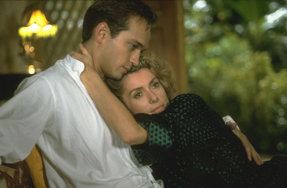 Catherine Deneuve và tuyệt phẩm điện ảnh &quot;Đông Dương&quot;: Hành trình gìn giữ ký ức lịch sử - Ảnh 6.