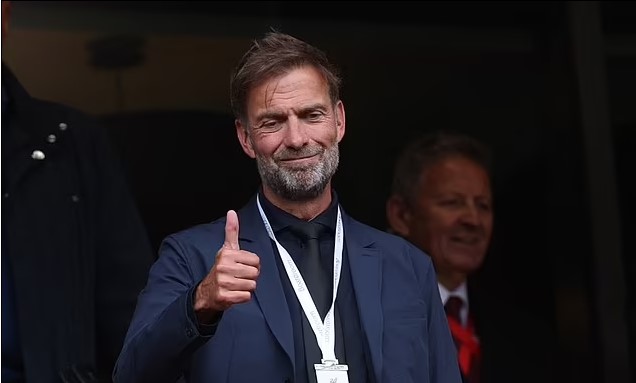 Trent Alexander-Arnold bật khóc chia tay Liverpool sau danh hiệu Premier League - Ảnh 3.