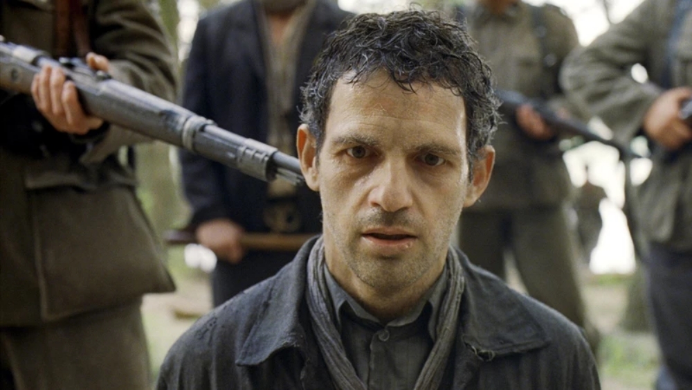 László Nemes và &quot;Son of Saul&quot;: Kiệt tác nhân văn của điện ảnh Hungary sau 1 thập kỷ - Ảnh 2.