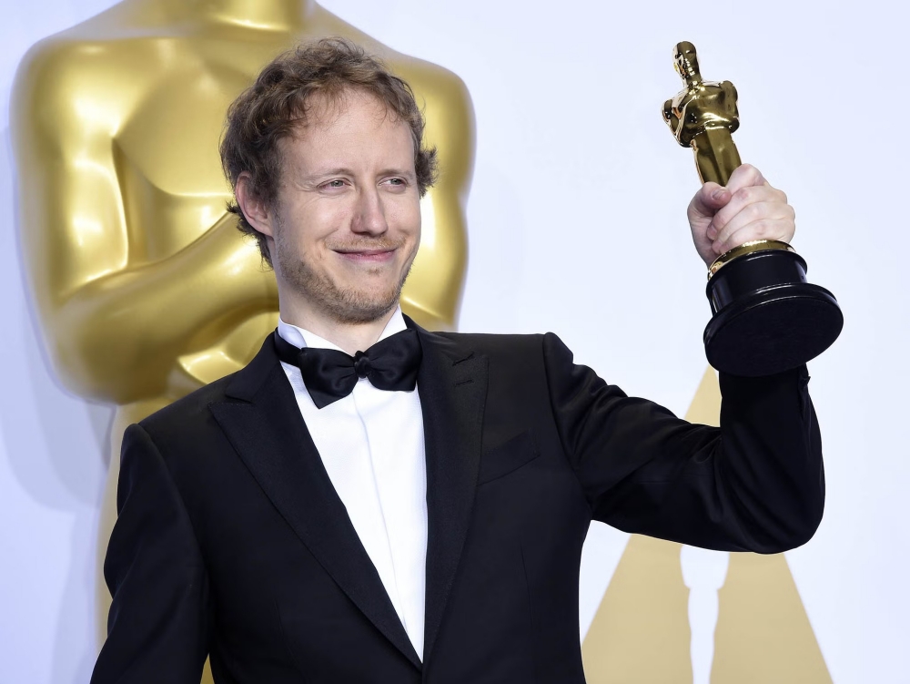 László Nemes và &quot;Son of Saul&quot;: Kiệt tác nhân văn của điện ảnh Hungary sau 1 thập kỷ - Ảnh 1.