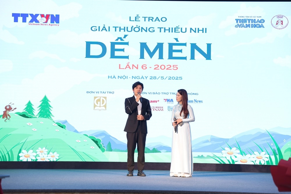 Góc nhìn văn hoá: Lời nhắn từ tuổi lên 6 của Dế Mèn - Ảnh 1. Góc nhìn văn hoá: Lời nhắn từ tuổi lên 6 của Dế Mèn - Ảnh 1.