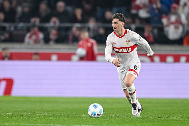 Real Madrid đạt thỏa thuận với tiền vệ Angelo Stiller của VFB Stuttgart