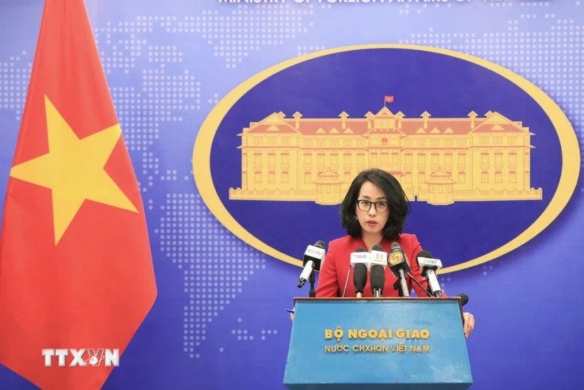 Họp báo thường kỳ Bộ Ngoại giao: Việt Nam kiên quyết đấu tranh phòng, chống di cư trái phép - Ảnh 1.