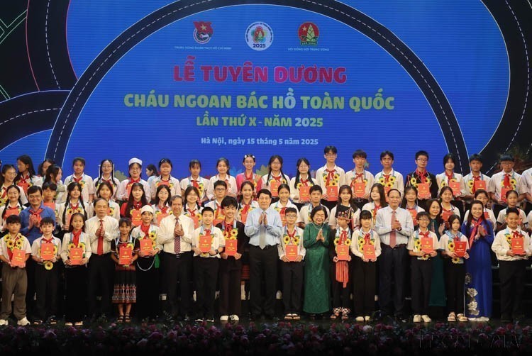 Tháng hành động vì trẻ em và Ngày Quốc tế Thiếu nhi 1/6: Tạo môi trường sống an toàn, lành mạnh để trẻ em phát triển toàn diện - Ảnh 2.