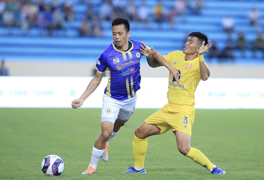 Lịch thi đấu bóng đá hôm nay 4/5: Trực tiếp Hà Nội vs Nam Định lúc mấy giờ, kênh nào? - Ảnh 1.