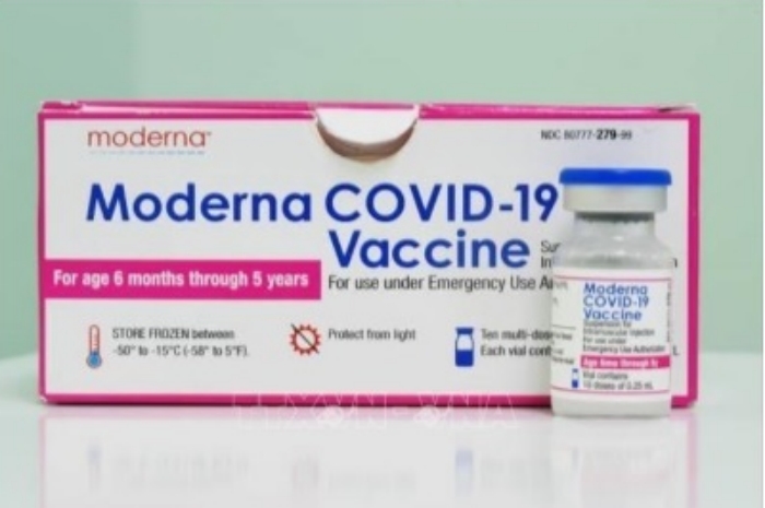 FDA phê duyệt vaccine phòng COVID-19 thế hệ mới của Moderna - Ảnh 1.