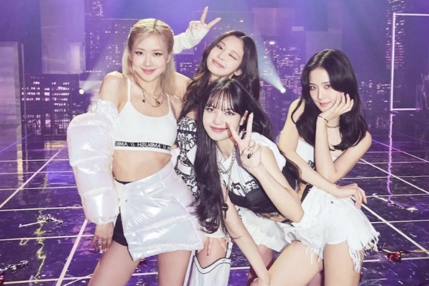 Netizen tranh cãi gay gắt về giá vé concert của Blackpink: Quá đắt hay xứng đáng? - Ảnh 1. Netizen tranh cãi gay gắt về giá vé concert của Blackpink: Quá đắt hay xứng đáng? - Ảnh 1.