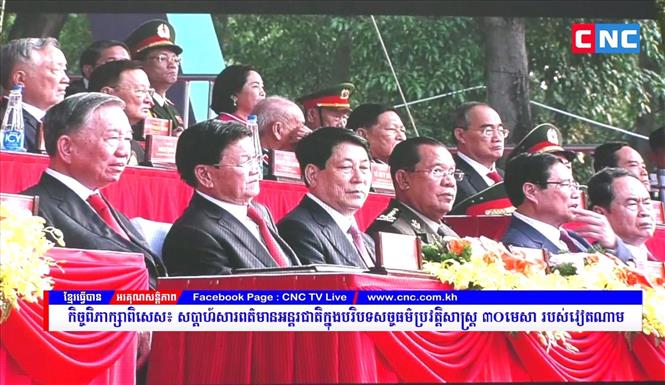 “Chân lý lịch sử 30/4” qua lăng kính kênh truyền hình CNC của Campuchia - Ảnh 1.