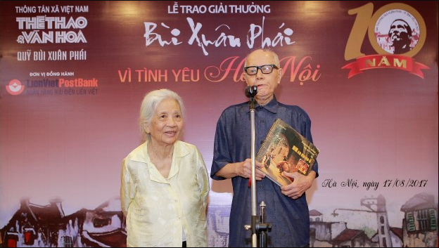 Nhà văn hóa Nguyễn Hữu Ngọc: Người kiến tạo cầu nối văn hóa Việt Nam và thế giới - Ảnh 4.