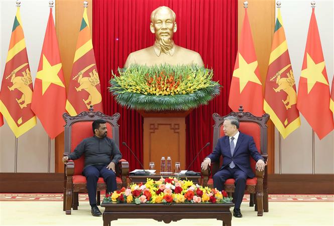 Tổng Bí thư Tô Lâm tiếp Tổng thống Sri Lanka - Ảnh 3. Tổng Bí thư Tô Lâm tiếp Tổng thống Sri Lanka - Ảnh 3.