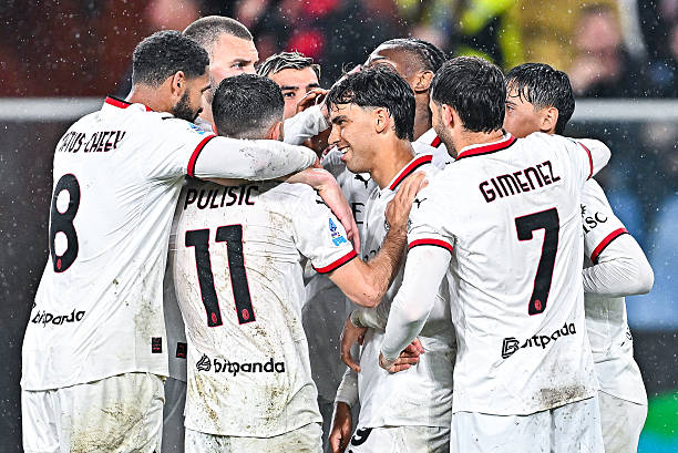 AC Milan ngược dòng đánh bại Genoa