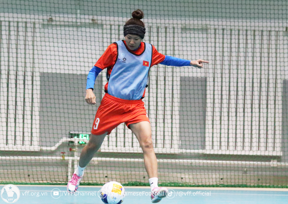 Tin nóng bóng đá Việt hôm nay 7/5: Đội tuyển futsal nữ Việt Nam tự tin thắng Hồng Kông; Cục TDTT yêu cầu VFF báo cáo vụ CLB Phú Thọ dàn xếp tỷ số - Ảnh 2. Tin nóng bóng đá Việt hôm nay 7/5: Đội tuyển futsal nữ Việt Nam tự tin thắng Hồng Kông; Cục TDTT yêu cầu VFF báo cáo vụ CLB Phú Thọ dàn xếp tỷ số - Ảnh 2.