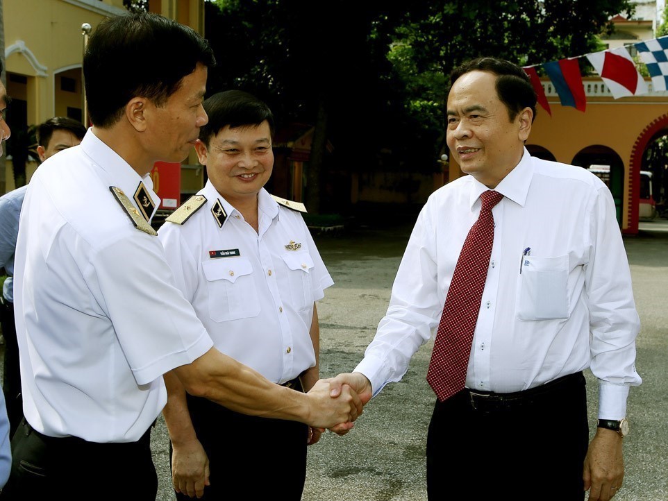 Hải quân nhân dân Việt Nam 70 năm hoàn thành xuất sắc nhiệm vụ bảo vệ chủ quyền Tổ quốc - Ảnh 4. Hải quân nhân dân Việt Nam 70 năm hoàn thành xuất sắc nhiệm vụ bảo vệ chủ quyền Tổ quốc - Ảnh 4.